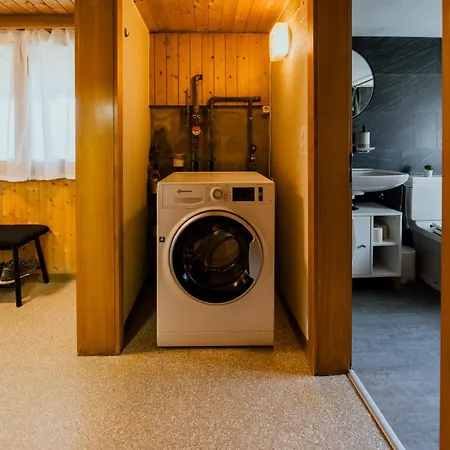 Mountain View Near Brienz With Hot Tub & Free Parking