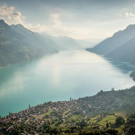 Mountain View Near Brienz With Hot Tub & Free Parking