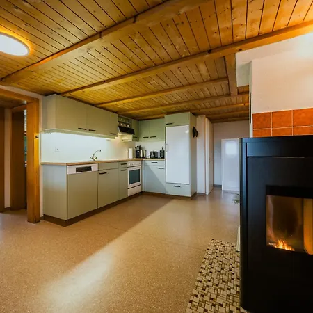 Mountain View Near Brienz With Hot Tub & Free Parking Apartman Kienholz