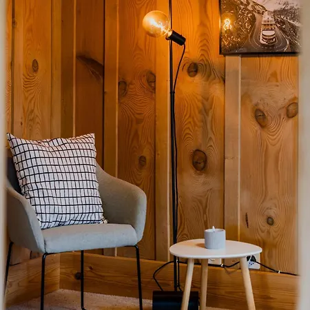 Mountain View Near Brienz With Hot Tub & Free Parking Apartman