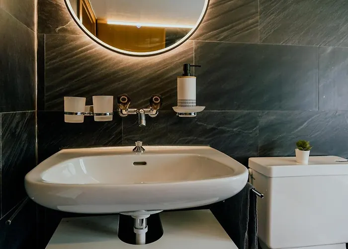 Mountain View Near Brienz With Hot Tub & Free Parking *