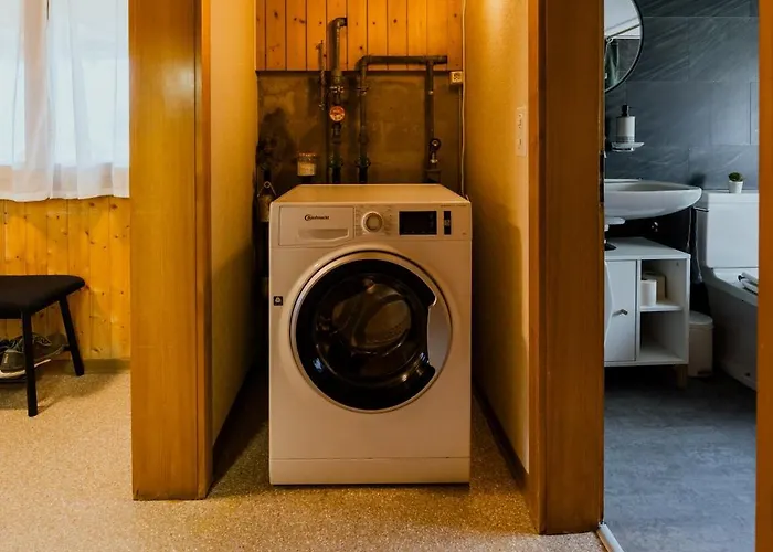 Mountain View Near Brienz With Hot Tub & Free Parking