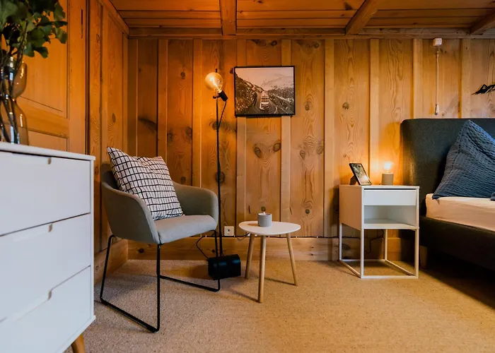 Mountain View Near Brienz With Hot Tub & Free Parking