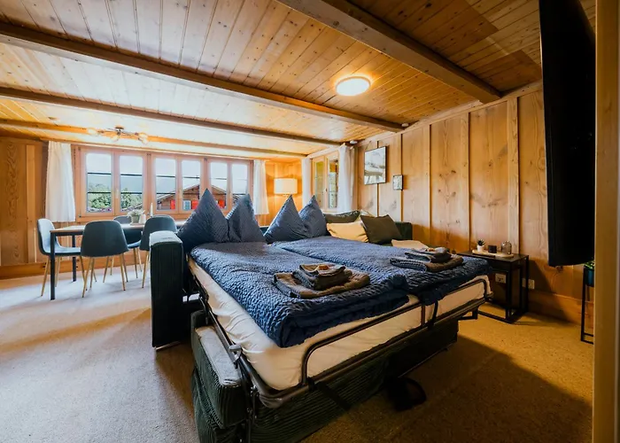 Mountain View Near Brienz With Hot Tub & Free Parking Lejlighed *