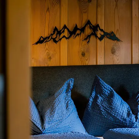 Apartment Mountain View Near Brienz With Hot Tub & Free Parking